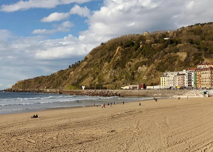 Always Easy I Carquizano * San Sebastian