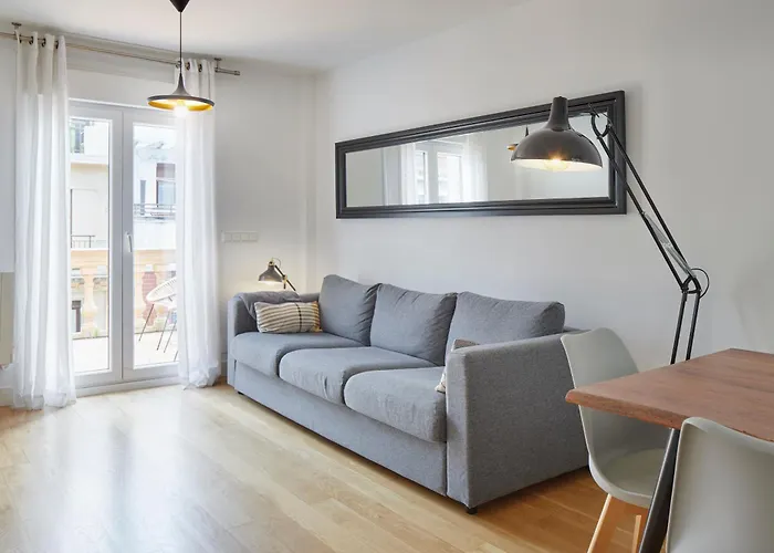 Always Easy I Carquizano San Sebastian